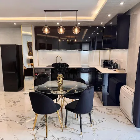 Luxury With Parking Just Steps From The In The Heart Of Burgas! Burgas