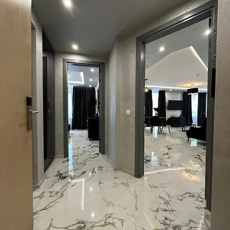 Apartament Luxury With Parking Just Steps From The In The Heart Of Burgas! Burgas